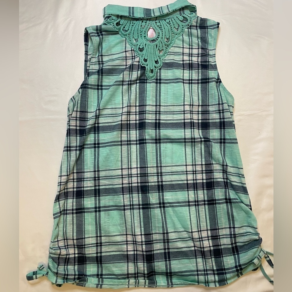 No Boundaries size XL mint green and navy blue plaid button up tank top - Picture 3 of 6